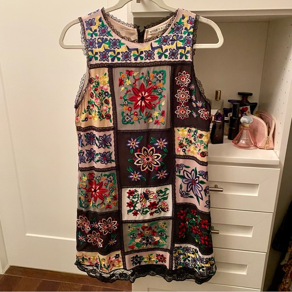 Alice + Olivia Marcelina Patchwork Tunic Dress - Picture 3 of 5